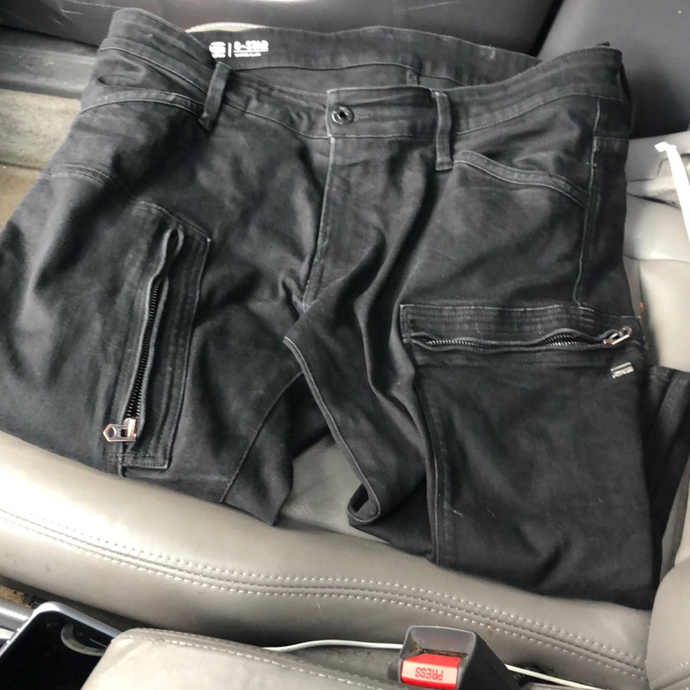 G-Raw Jeans With Big Zip Pockets